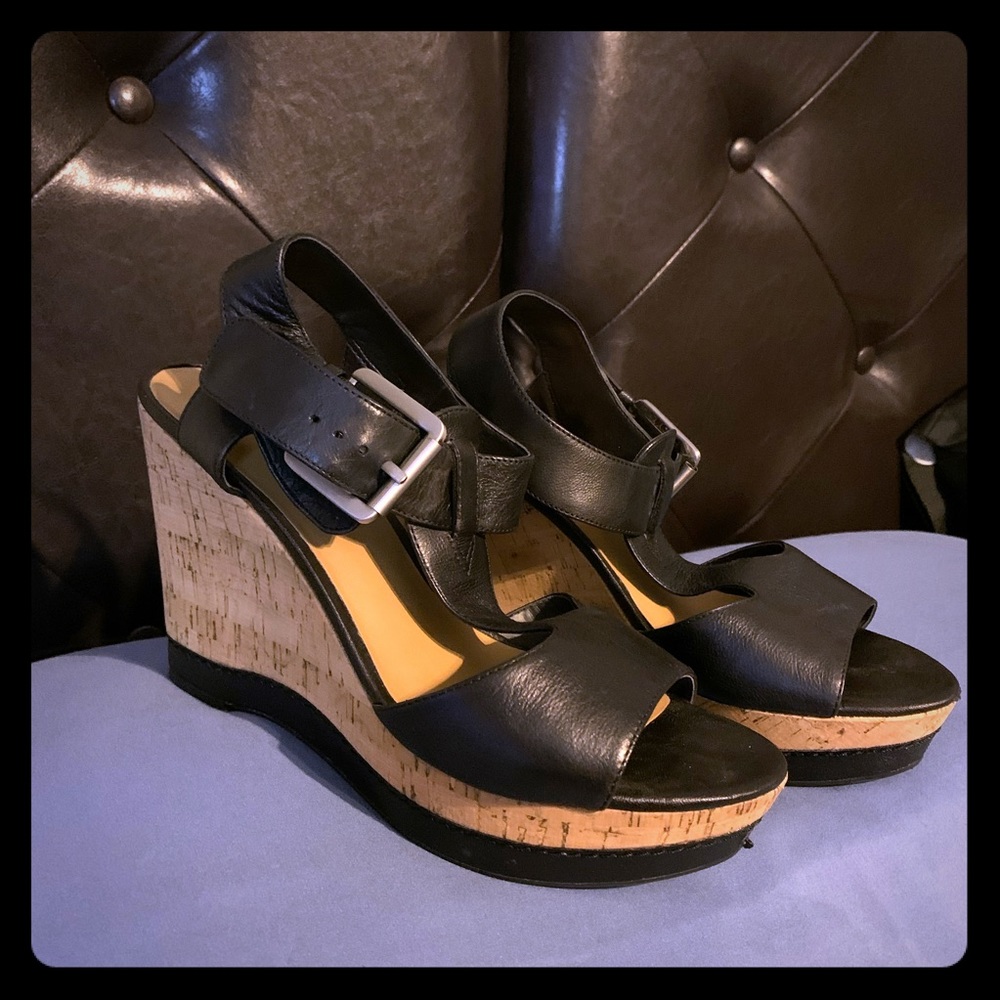 Franco Sarto wedges